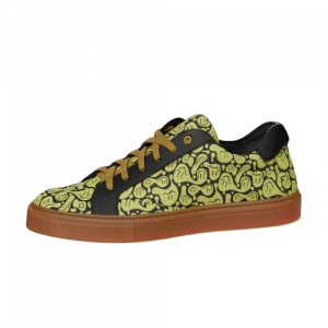 Las zapatillas Smiles llaman la atención por su diseño y color chillón, el modelo más característico de las personas sonrientes y creativas. Son las zapatillas ideales para quienes nacieron en los 80-90 y sienten cierta nostalgia por los diseños de la época.
